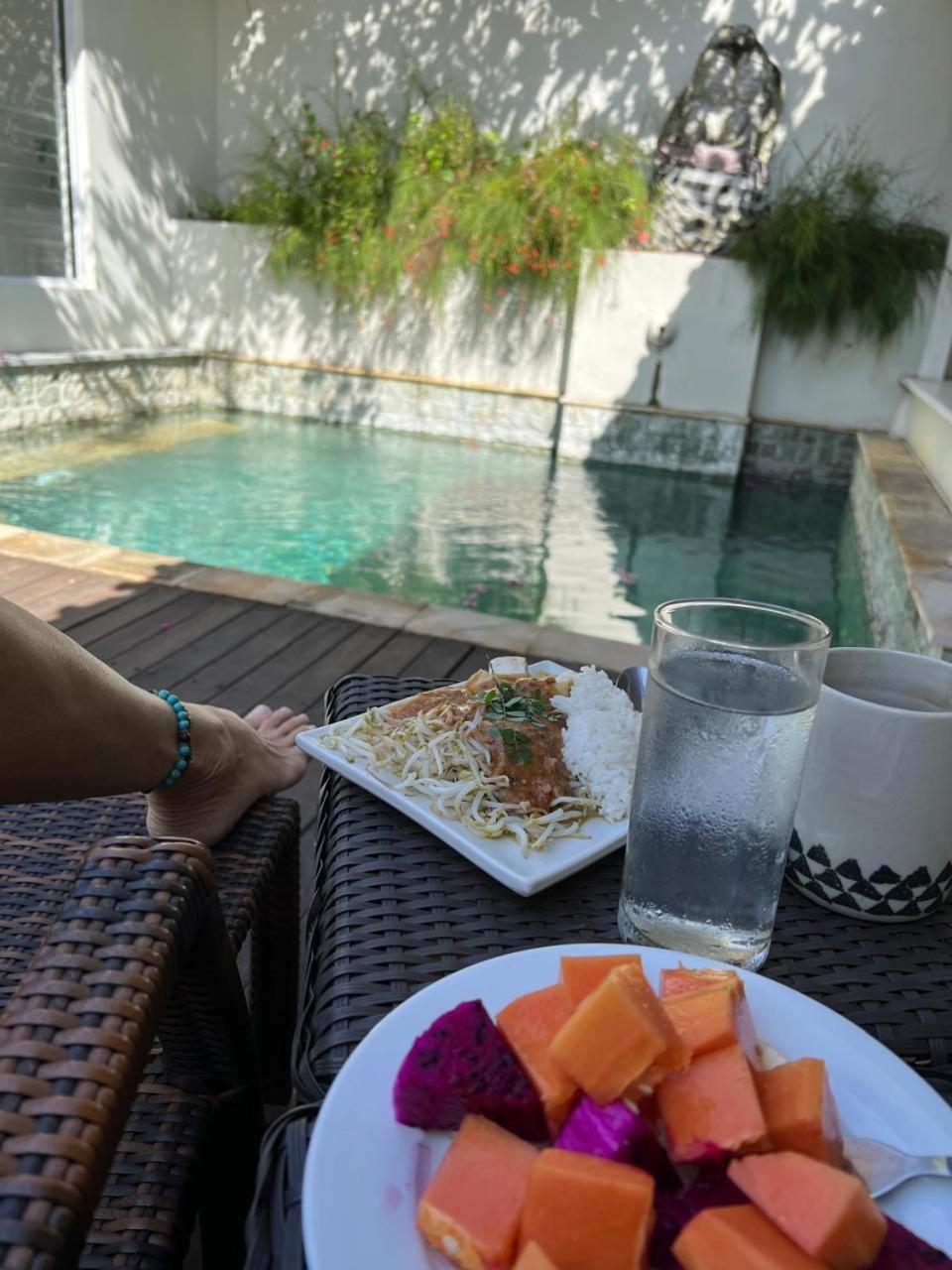 Happy Together By Kresna Hospitality Seminyak  Bagian luar foto